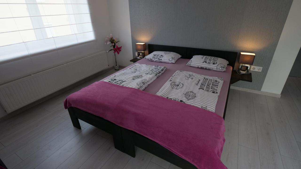 Anna Villa Fuered Boutique Rooms バラトンフレド エクステリア 写真