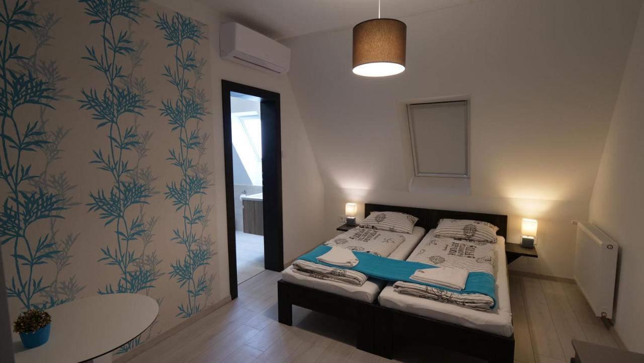 Anna Villa Fuered Boutique Rooms バラトンフレド エクステリア 写真