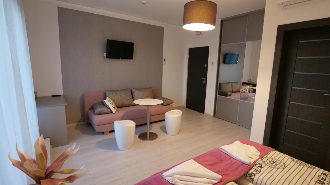 Anna Villa Fuered Boutique Rooms バラトンフレド エクステリア 写真